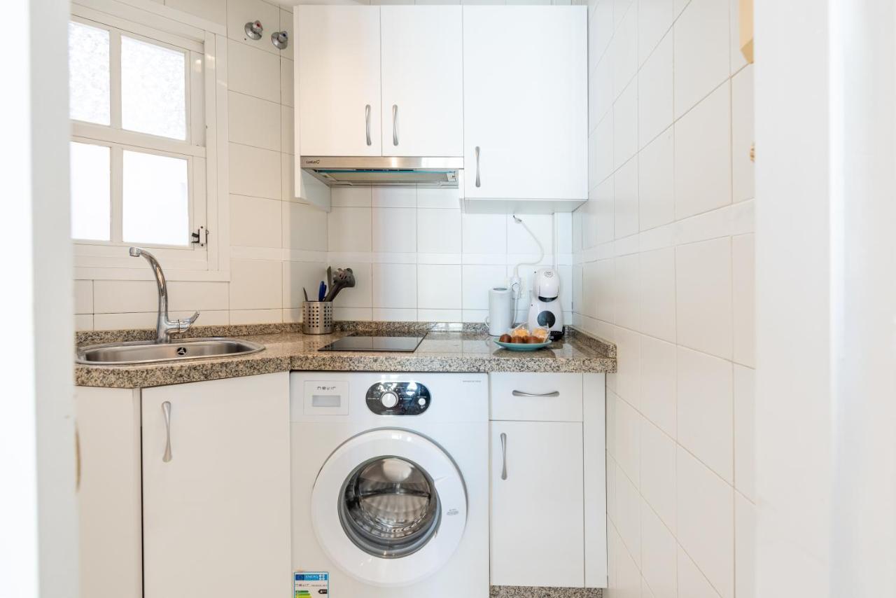 Апартаменты Apartamento Centrico La Victoria Малага Экстерьер фото