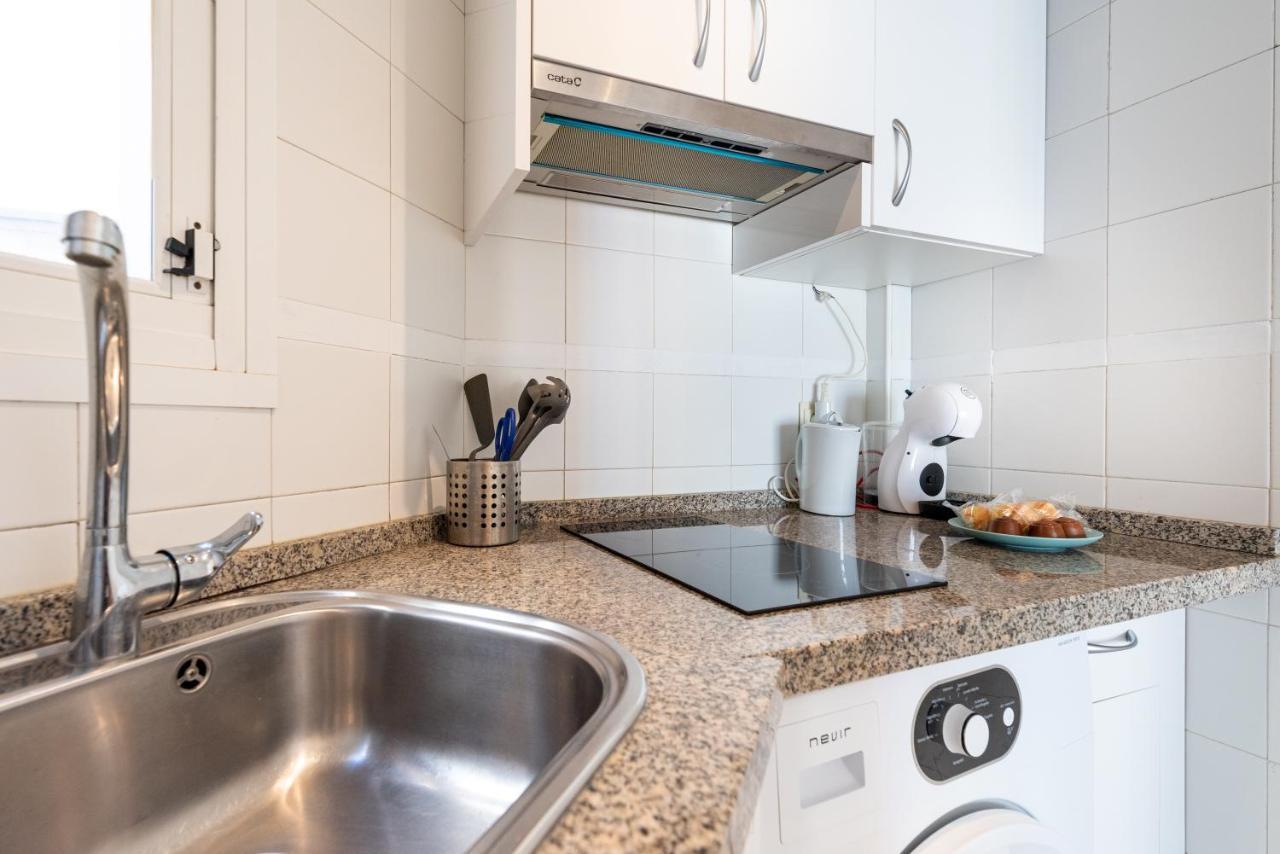 Апартаменты Apartamento Centrico La Victoria Малага Экстерьер фото